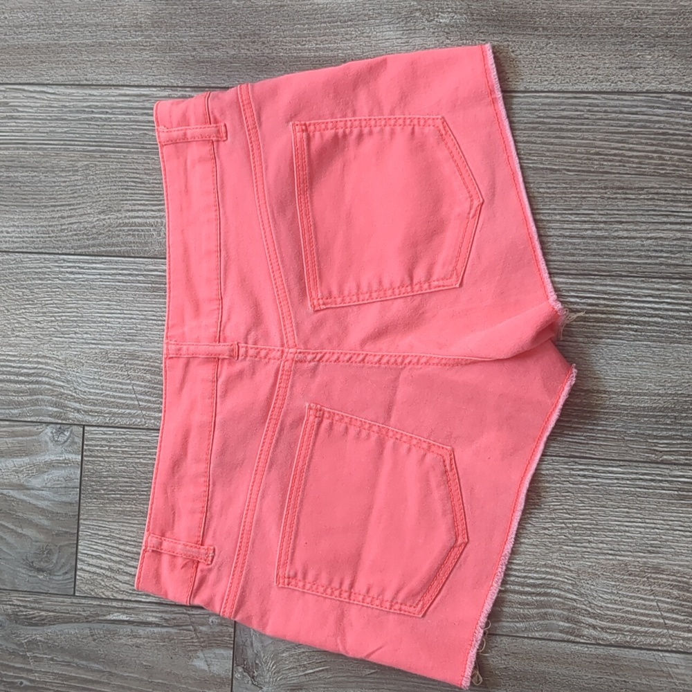 H&M Divided Neon Pink Shorts Size 4 - Picture 5 of 6